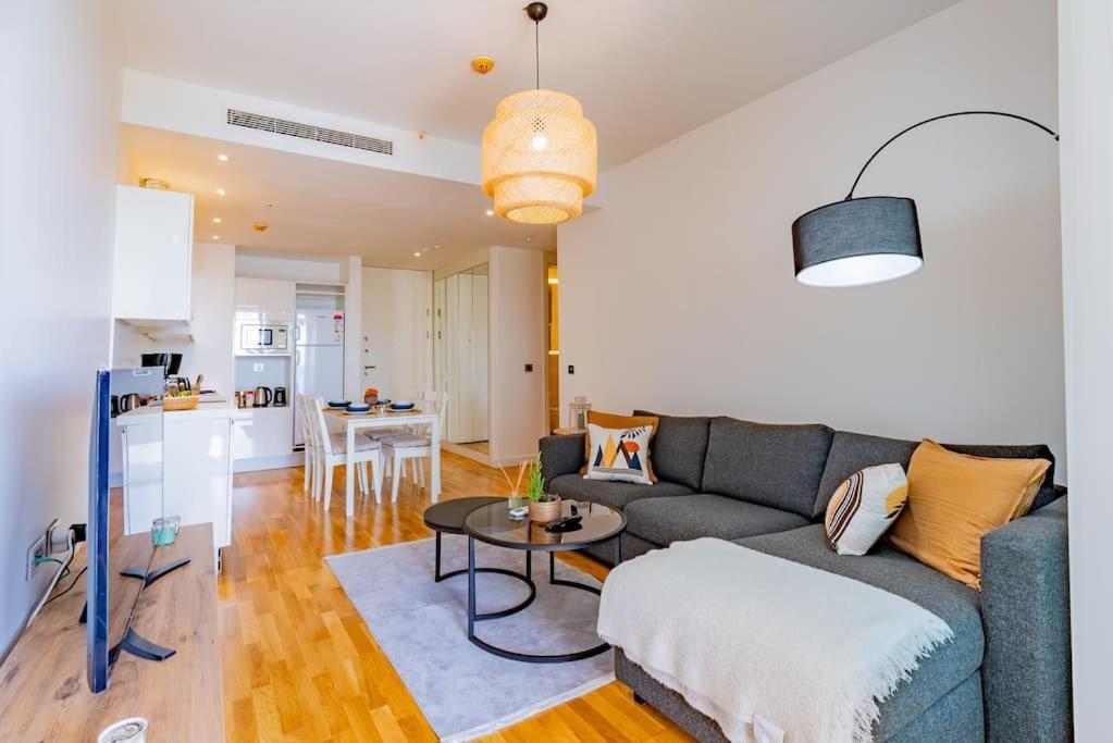 Golden Stones House Sea And Lake View Истанбул Екстериор снимка